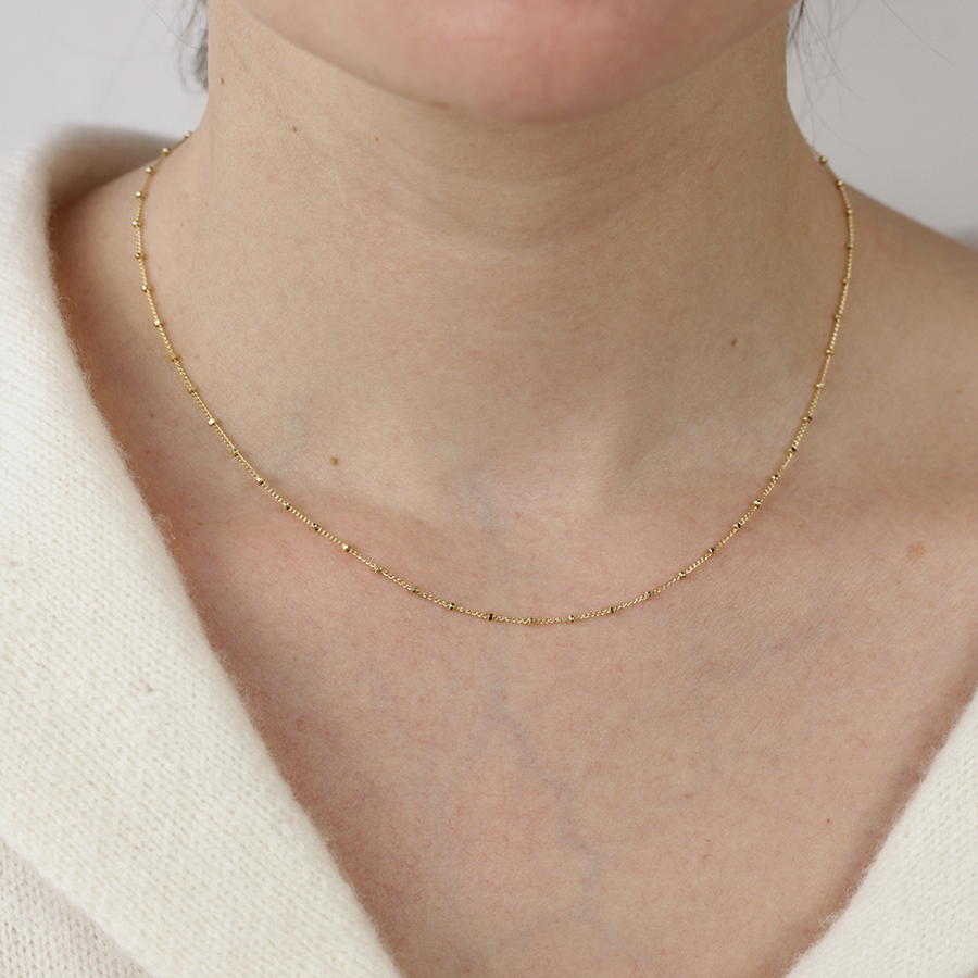 Cadena Bolas Hexagonales 37cm