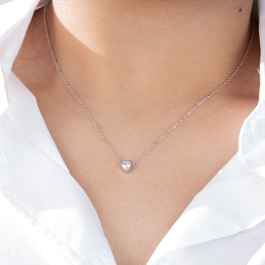 Collar Corazón Solitario