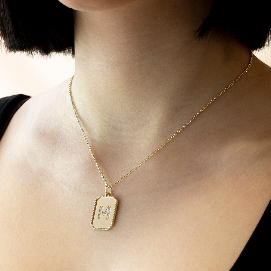 Collar Rectangular de Plata 925 con Inicial Grabada