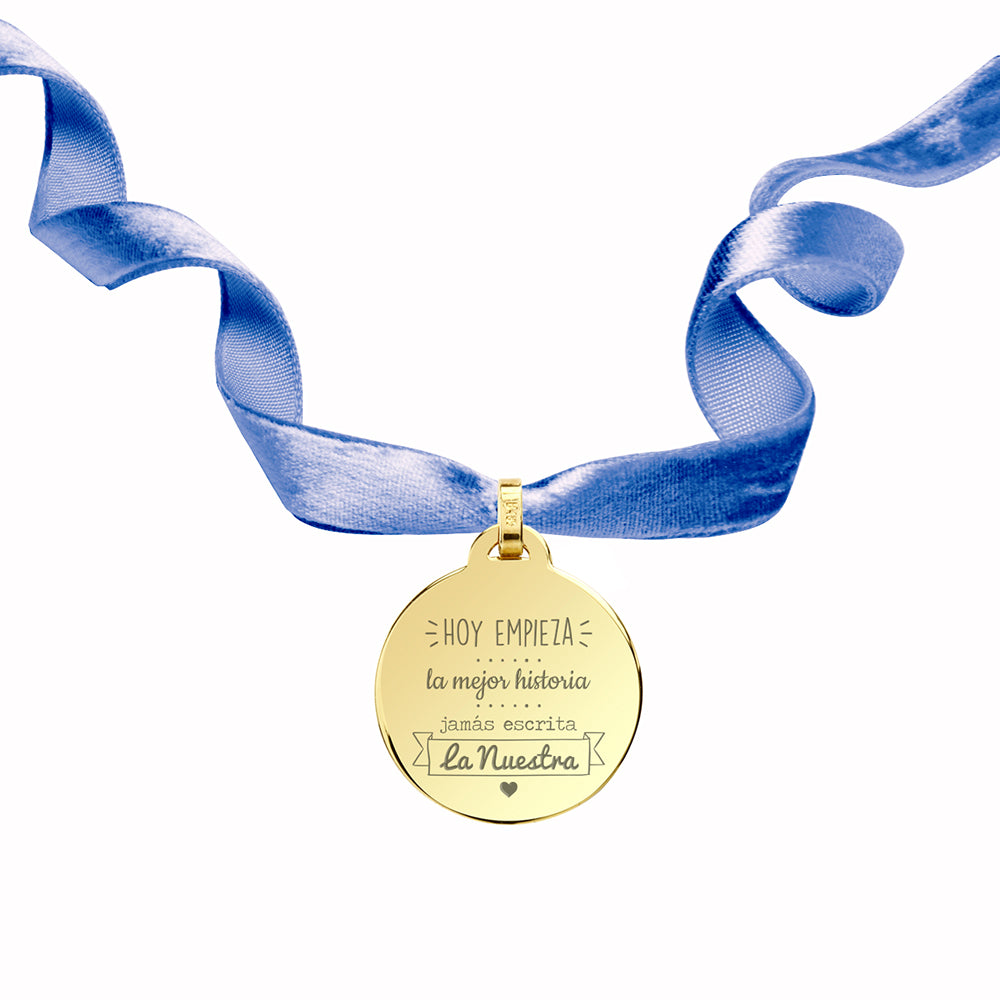 Medalla para el Ramo de Novia con Cinta de Terciopelo Beige Plata y Oro