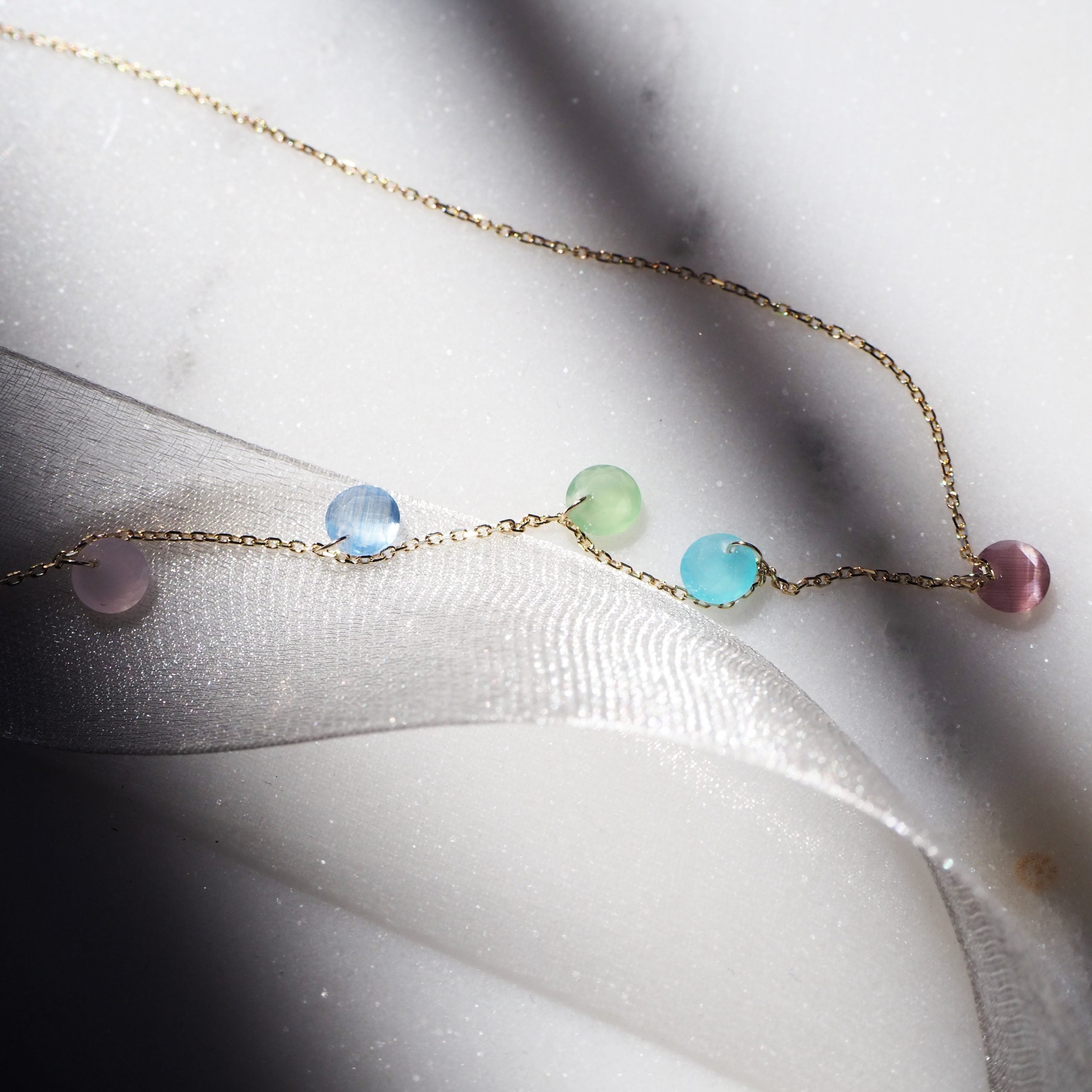 Collar Circonitas Color Milky Facetadas