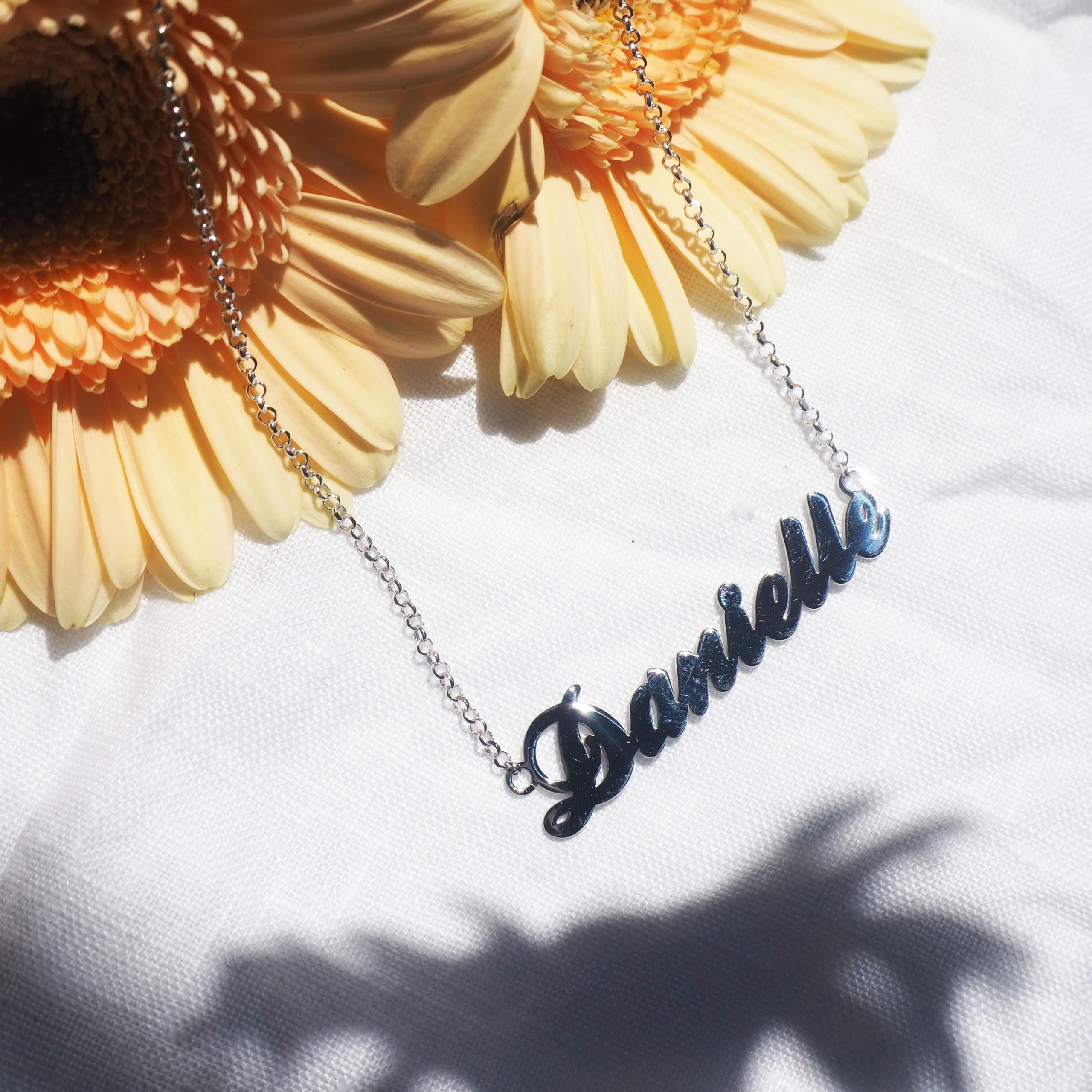 Collar de Plata 925 para Mujer con Nombre Grabado