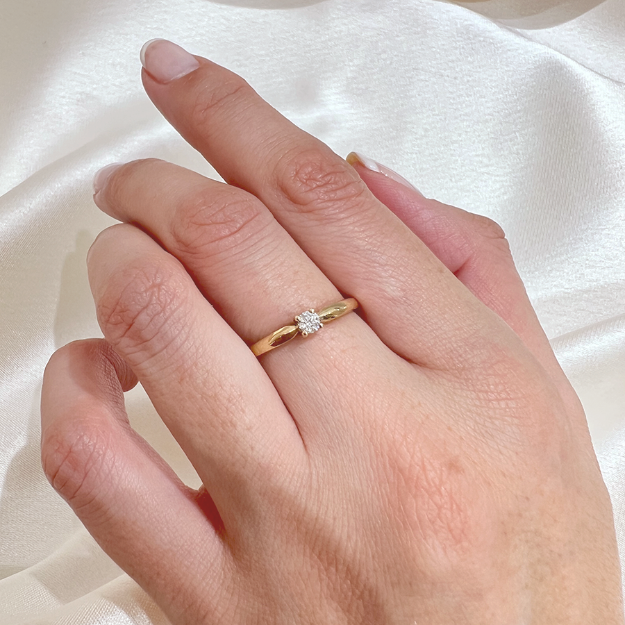Anillo Amantis con Diamante de Laboratorio en Oro 18k