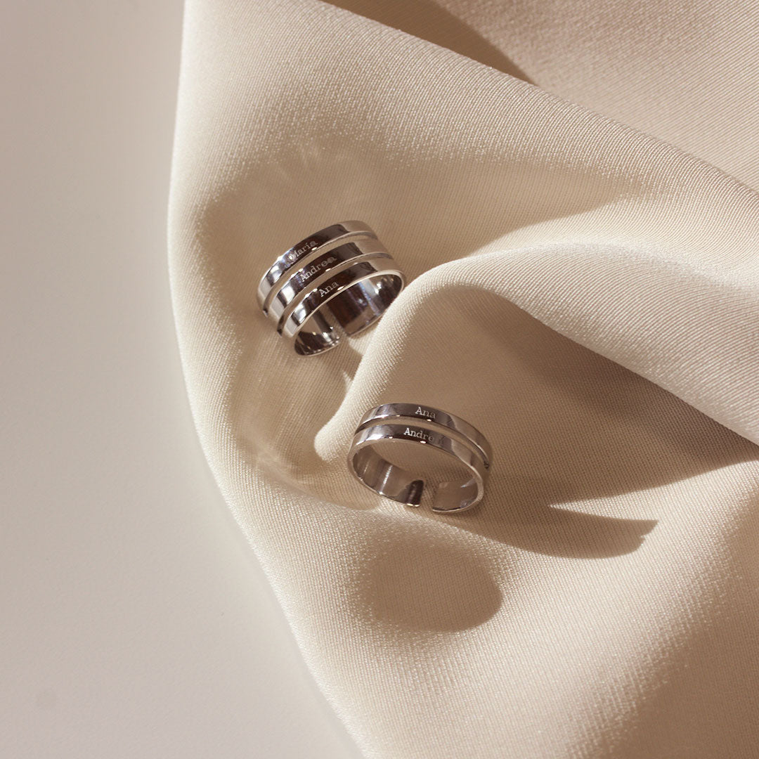 Anillo de Plata 925 con Nombres Grabados