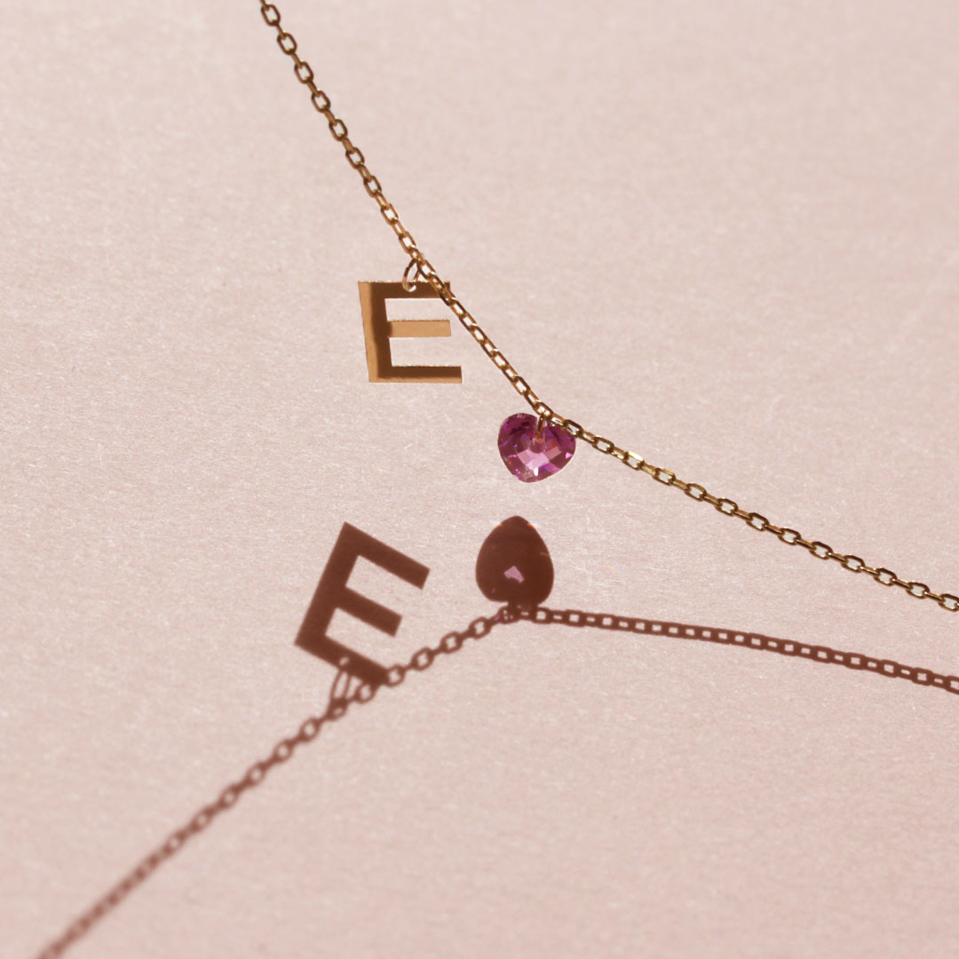 Collar con inicial y circonita corazón