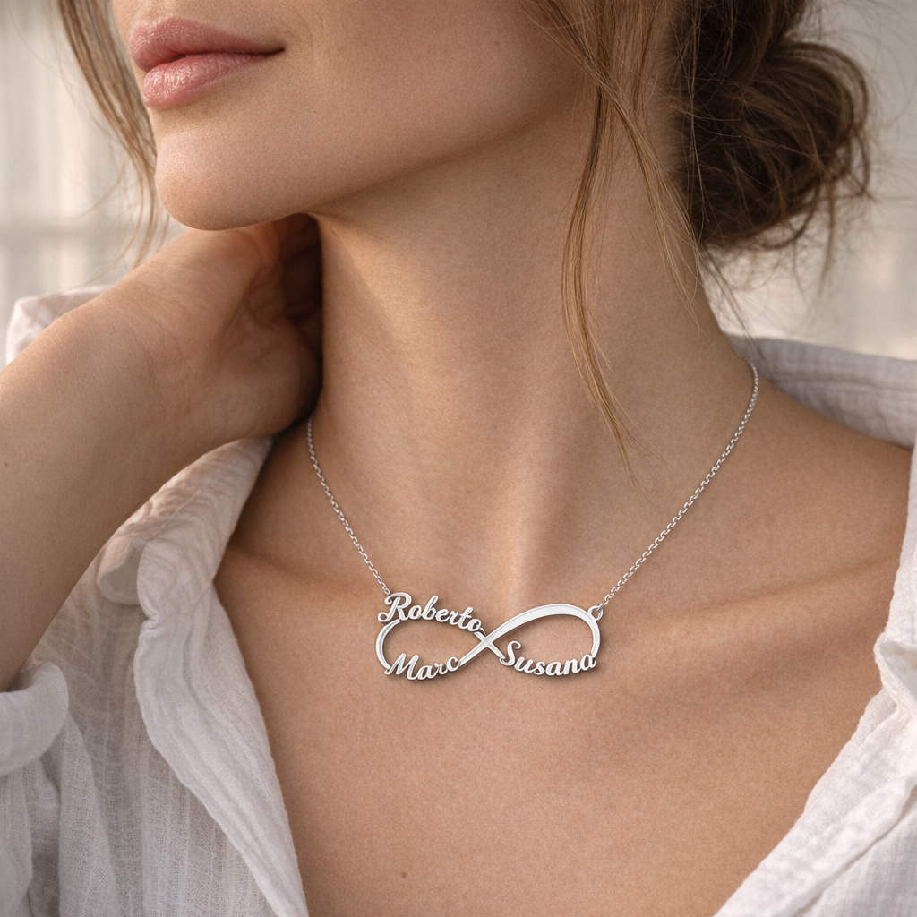 Collar Infinito Triple de Plata 925 Personalizado - joya puesta | Customima