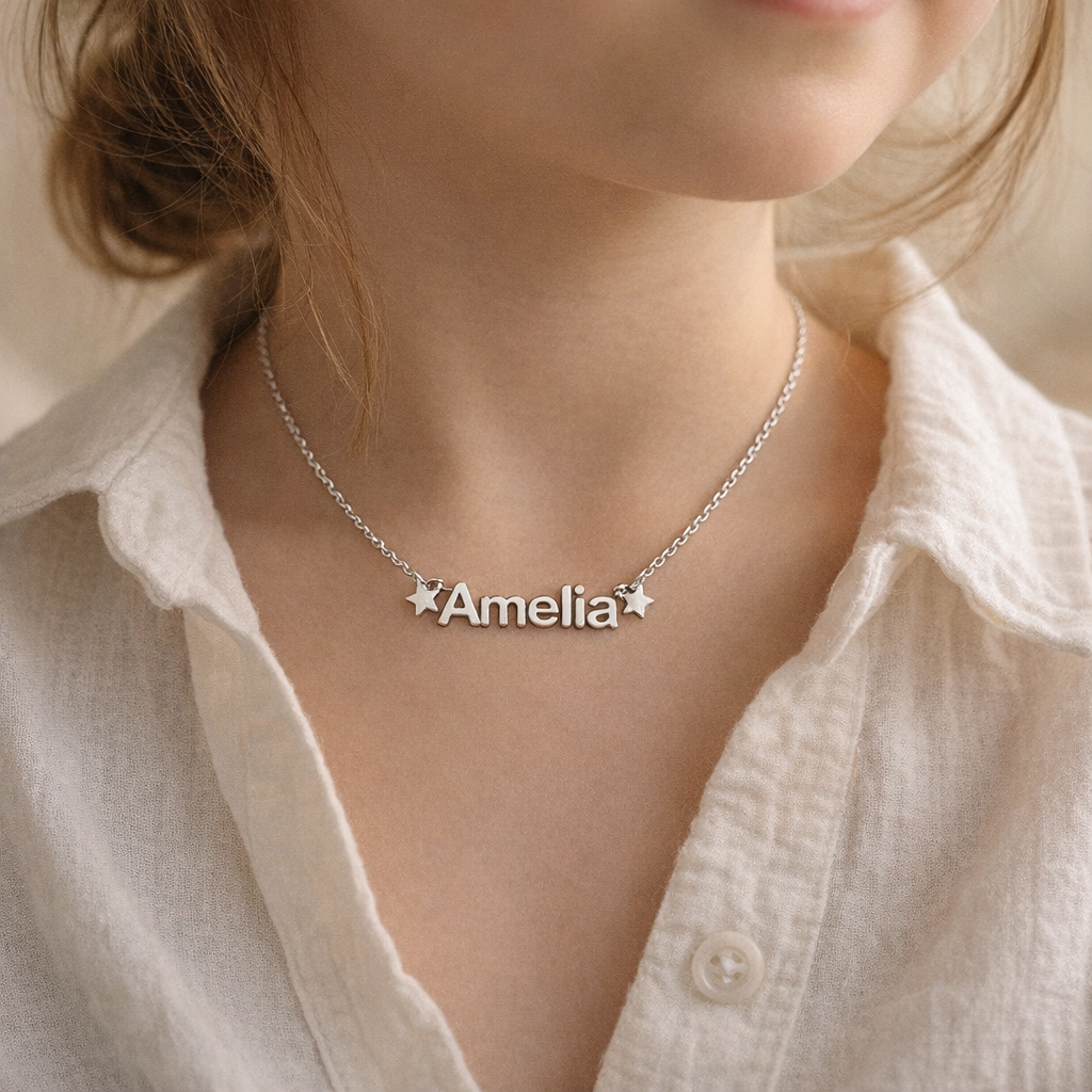 Collar Kids Estrellas de Plata 925 con Nombre Grabado - joya puesta | Customima