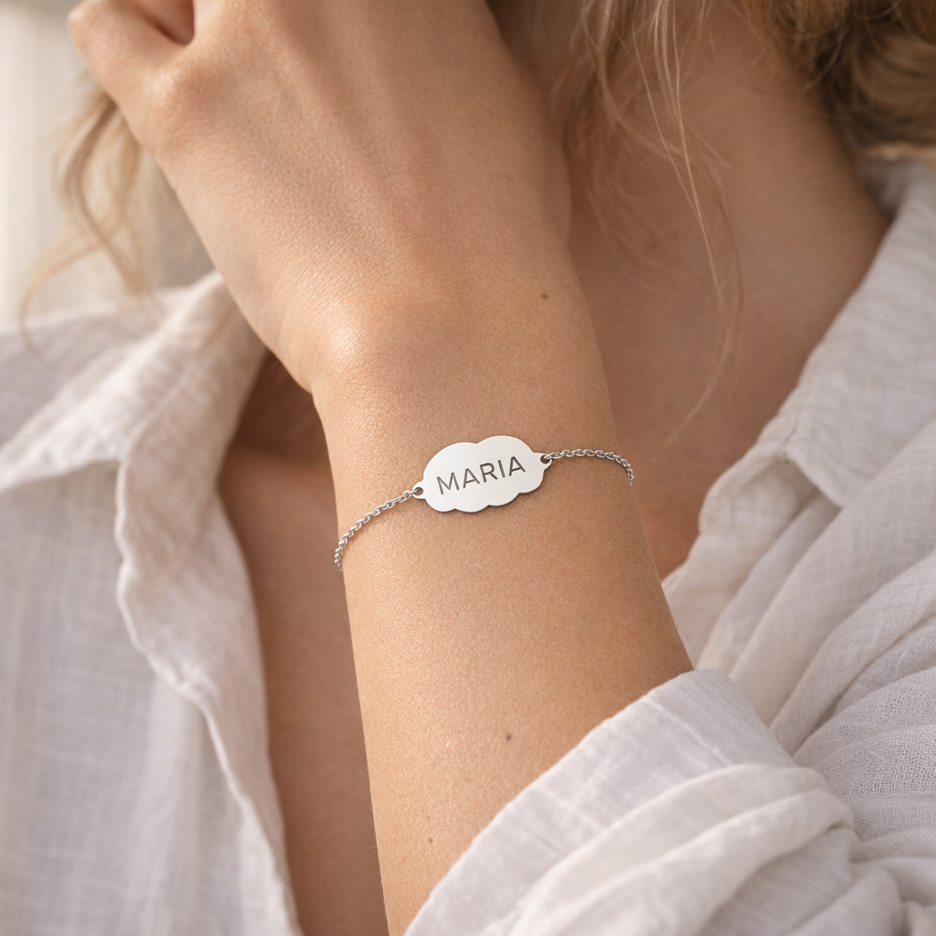 Pulsera Nube de Plata 925 con Nombre Grabado - joya puesta | Customima
