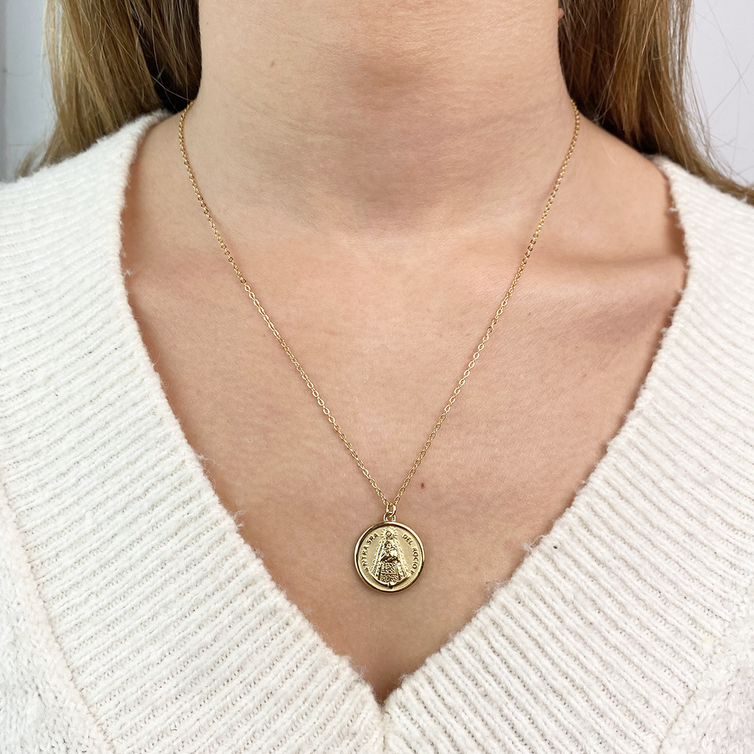 Escapulario y Cadena Virgen del Rocío y Sagrado Corazón