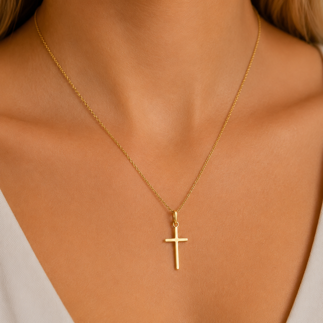 Colgante Cruz Lisa Cuadrada de Oro 18K Personalizada