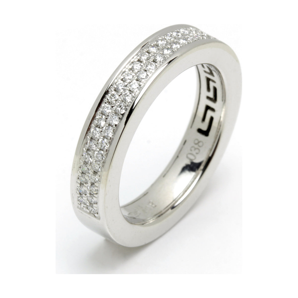 Anillo de Oro 18K con Diamantes Talla Brillante