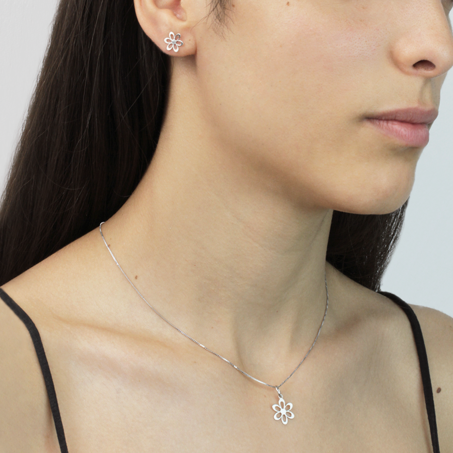 Collar y Pendientes Flower Silhouette