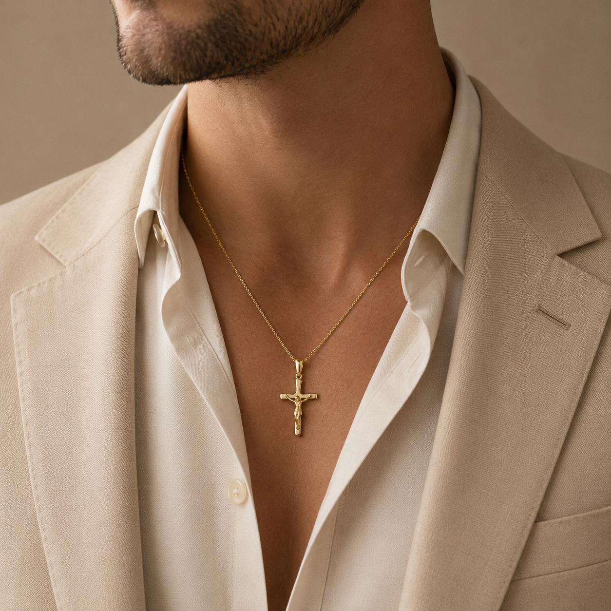 Colgante Cruz Cristo de Oro 9K