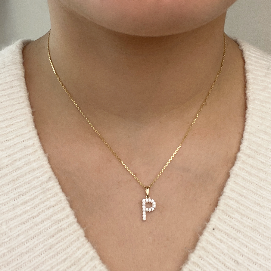 Collar con inicial Diamantes