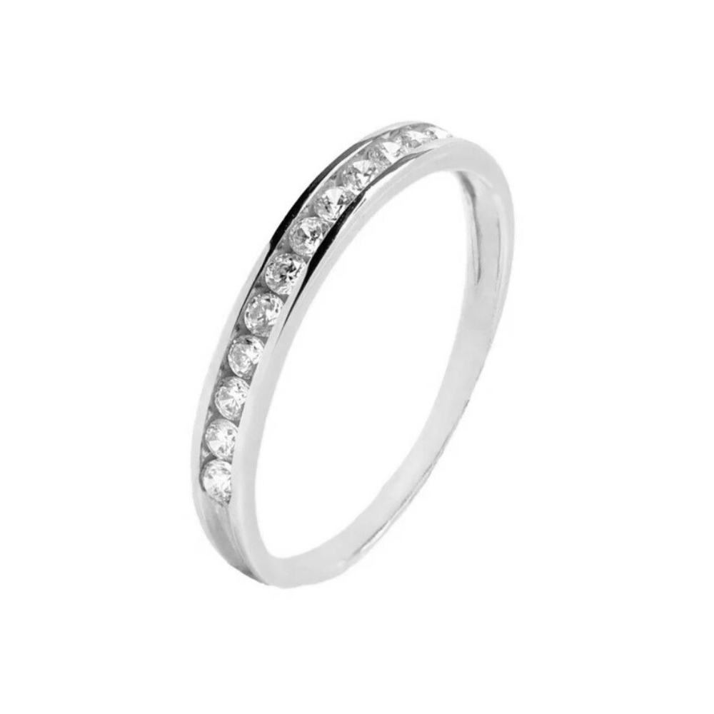 Anillo Media Alianza Circonitas Blancas Oro