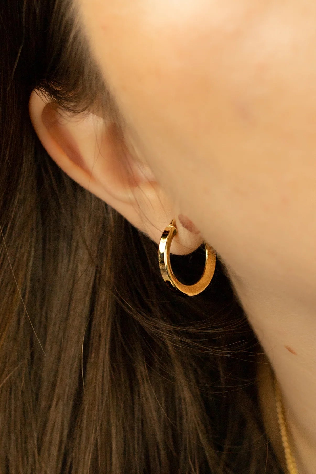 Pendientes Aro Facetado de Oro 18K