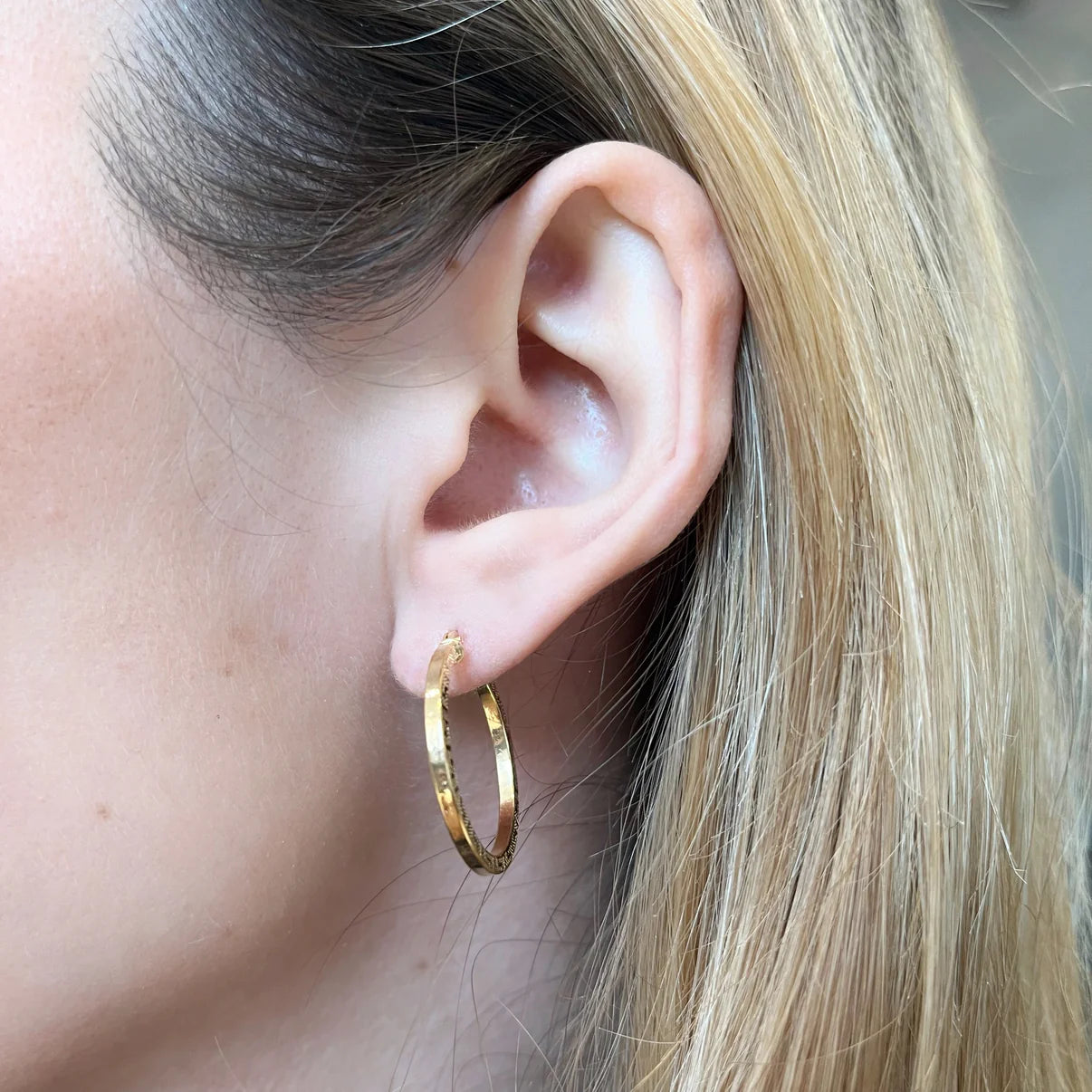 Pendientes Aro Cuadrada Greca de Oro 9K para Mujer