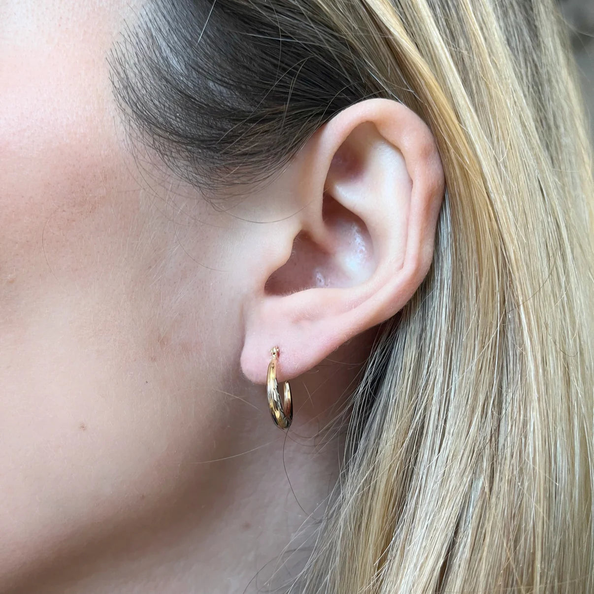 Pendientes Aro Diamantado de Oro 9K para Mujer