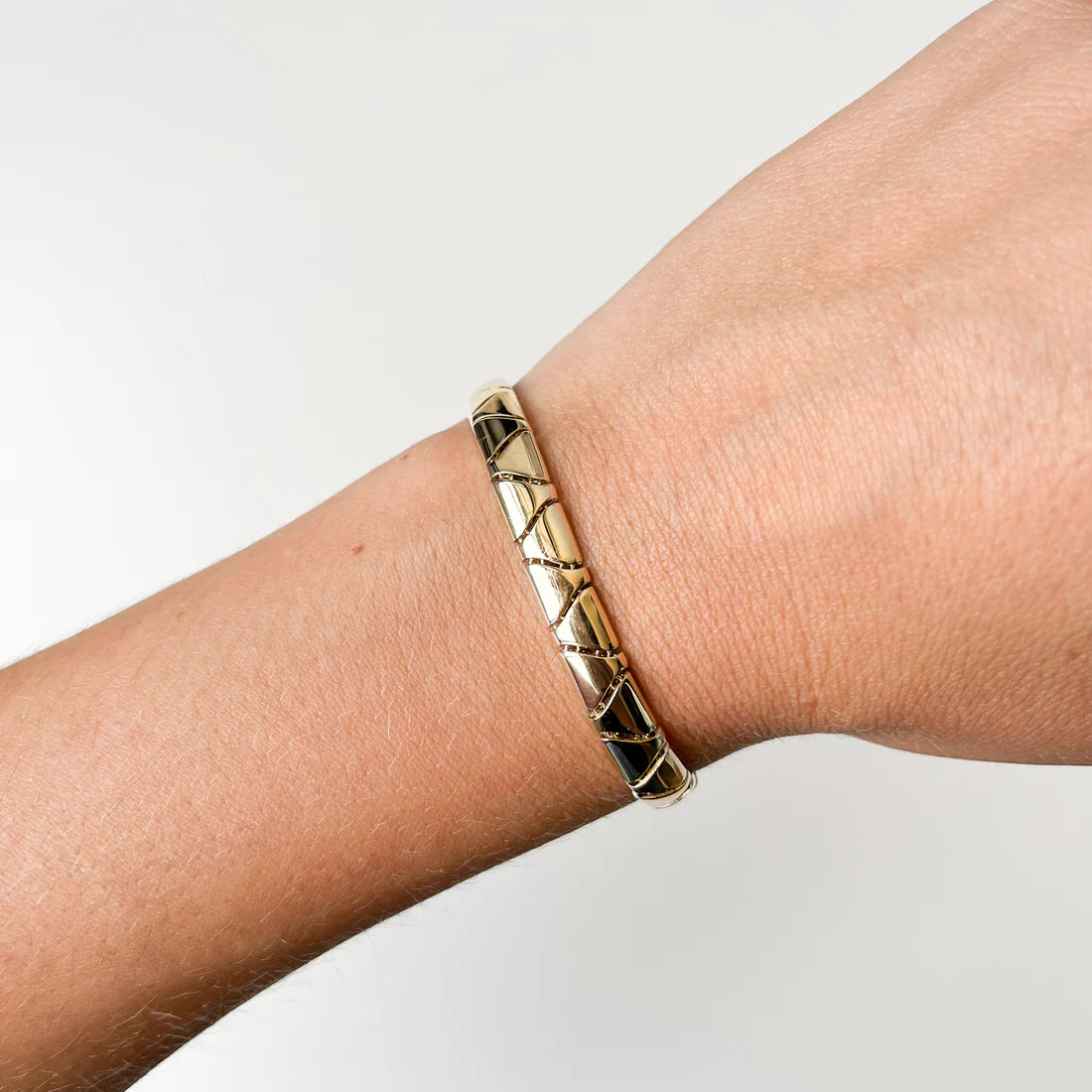 Pulsera Cola Serpiente Oro