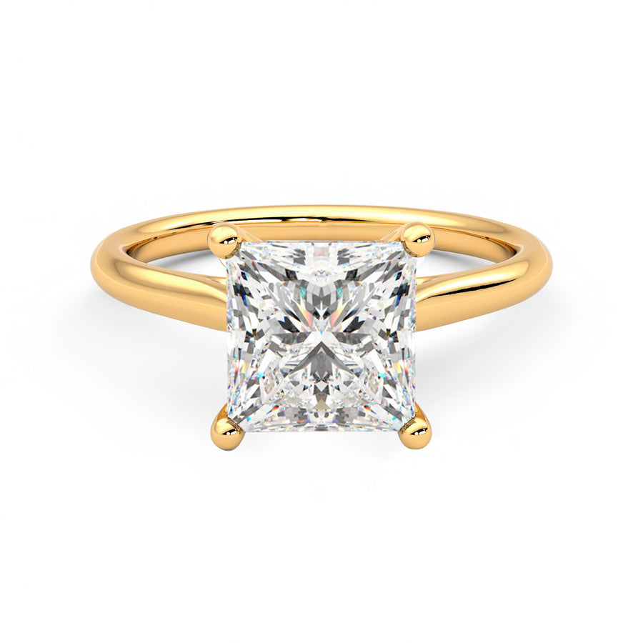 Anillo Princess Diamante y Oro 18k