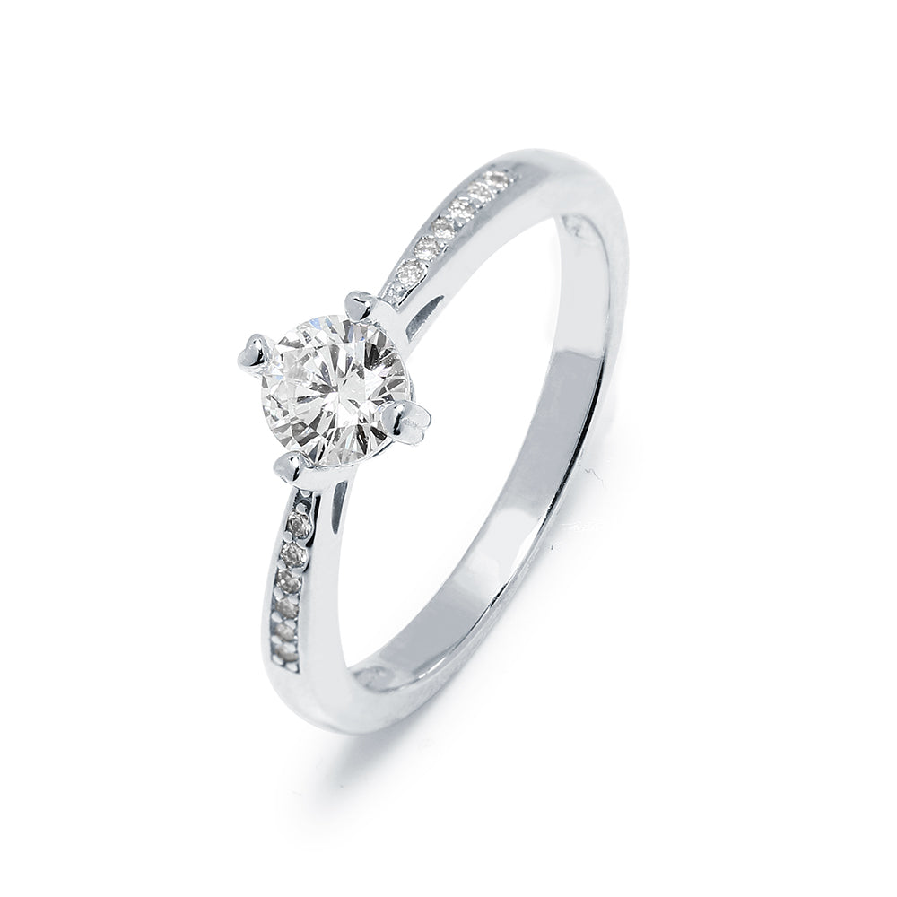 Anillo Americano Diamante de Laboratorio Distinción en Plata 925