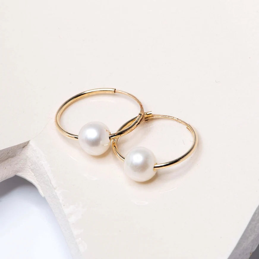 Pendientes Aro de Oro 18K con Perla