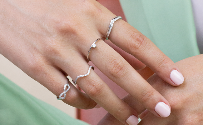 Significado de best sale serpiente en anillo