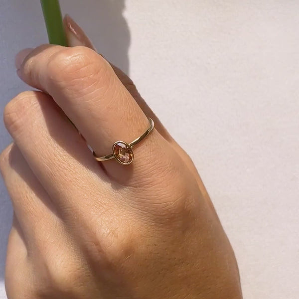 Anillo Oval Bisel Oro