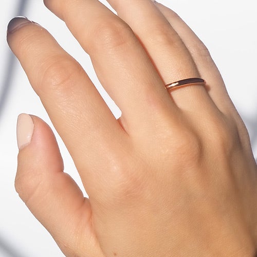 Alianza de Boda 2mm Oro - Zafiro, algo Azul.
