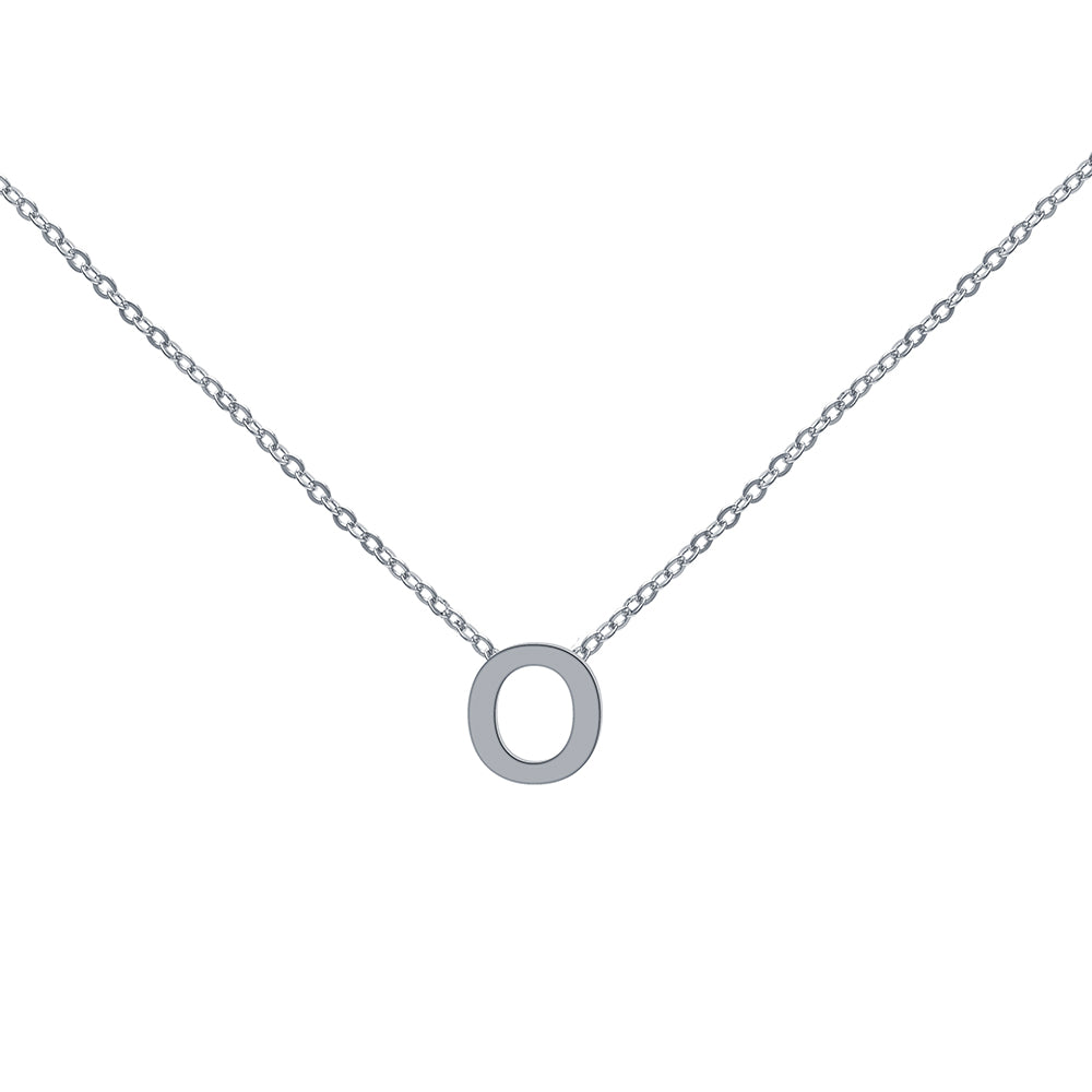 Collar con inicial minimal