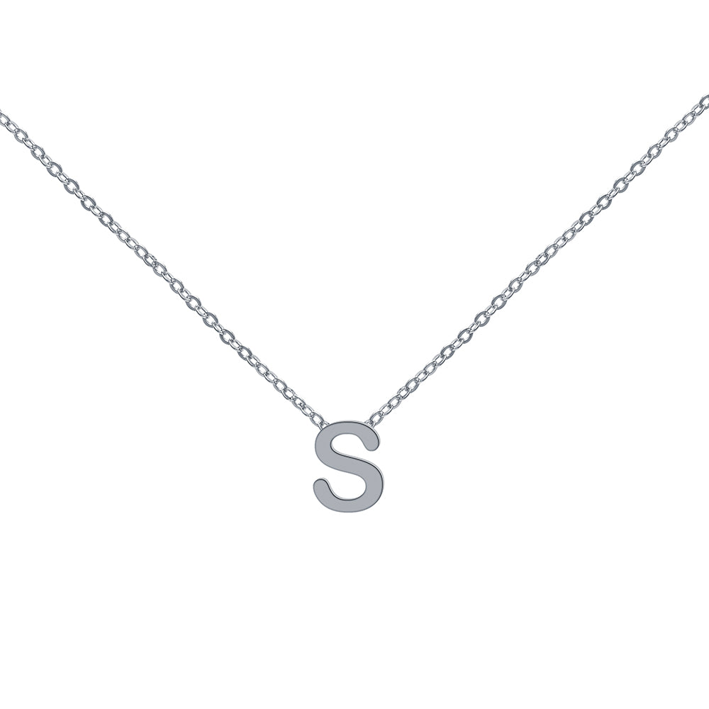 Collar con inicial minimal