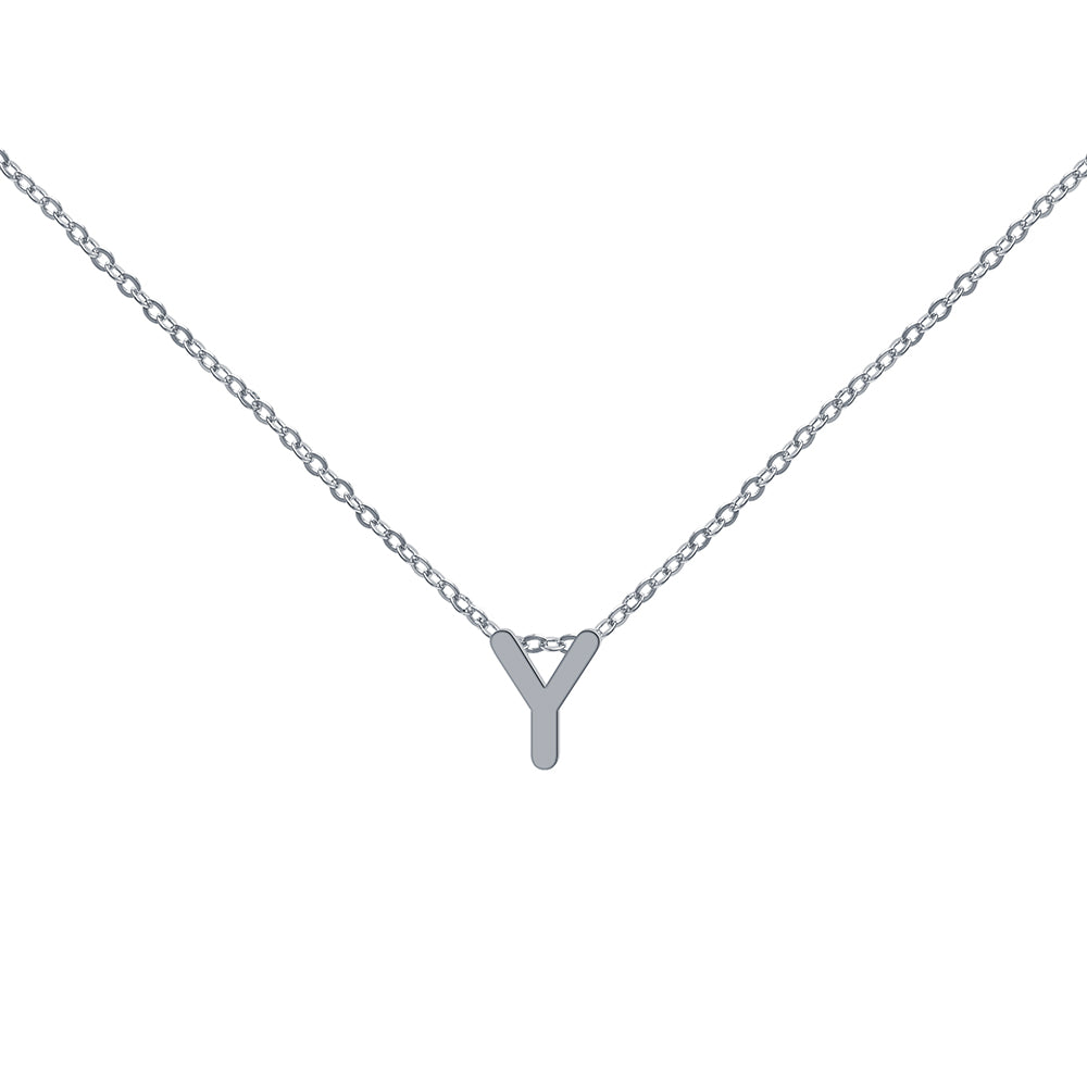 Collar con inicial minimal