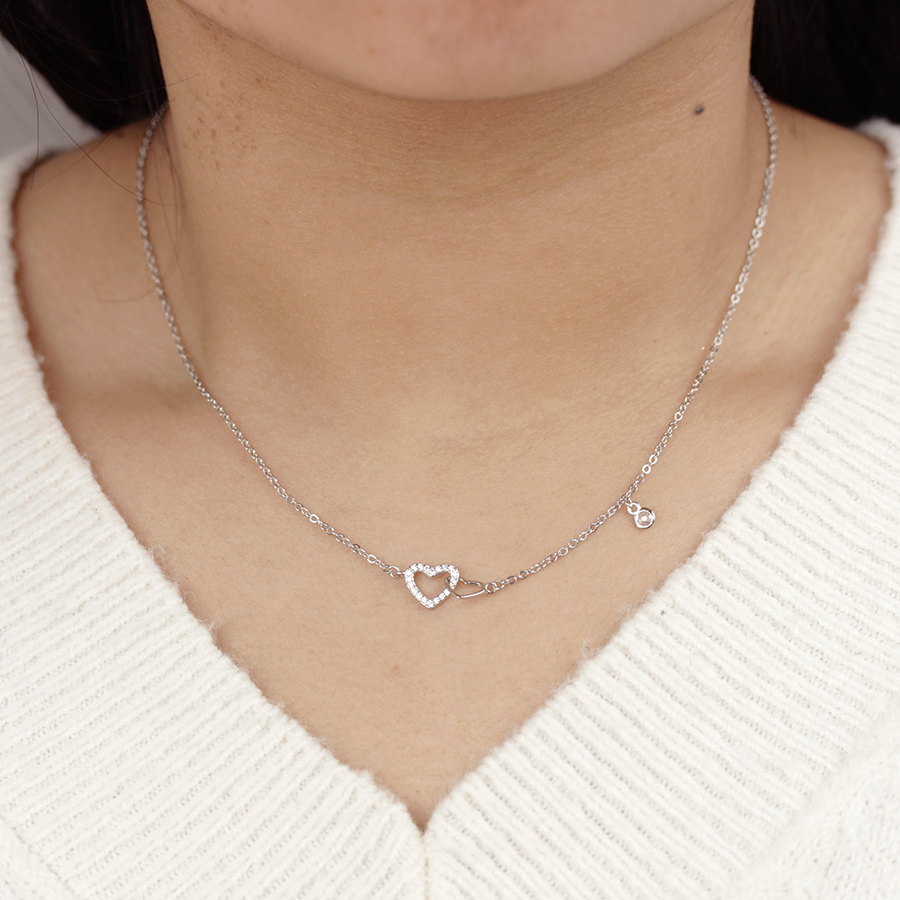 Collar Corazones Enlazados  Plata