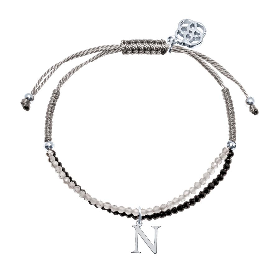 Pulsera con inicial piedras preciosas