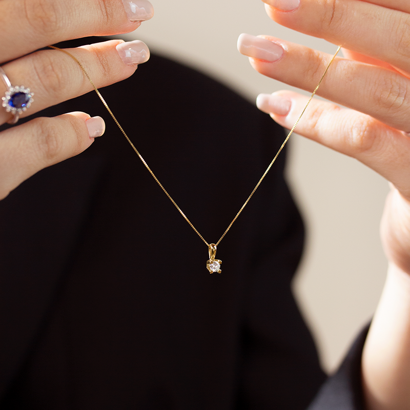 Cadena y Colgante Square Diamante 0,20ct en oro