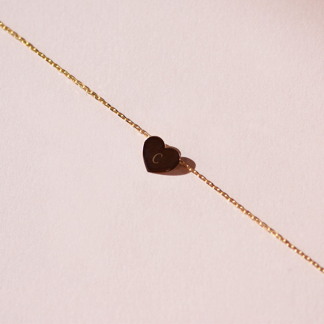 Collar con inicial Corazon Minimal Oro